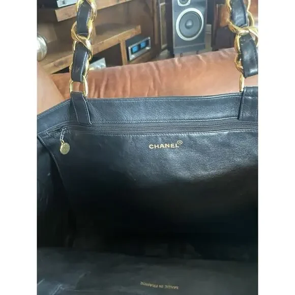 CHANEL 1994 VINTAGE BLACK 24K GOLD CHUNKY CHAIN CLASSIC CC LEATHER TOTE BAG - Picture 15 of 16